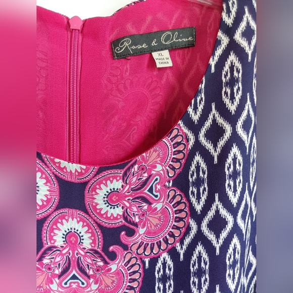 Rose & Olive XL Tank Top - Picture 2 of 11